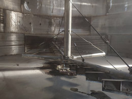 Ф14m槽耙（濃密機）槽內圖